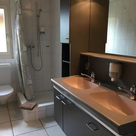 Apartment Schwizi'S Holiday Apartments شقة *